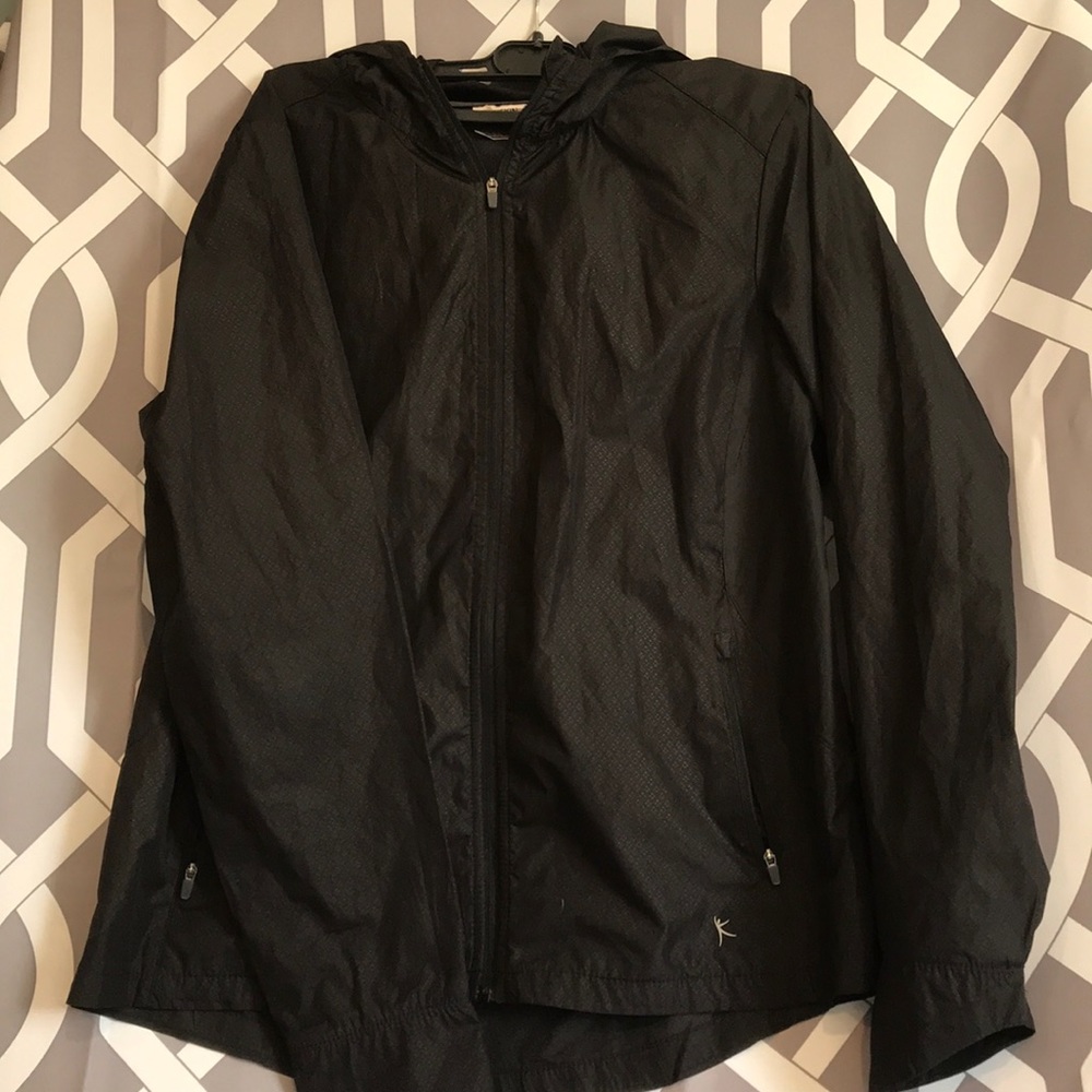 Wind Breaker